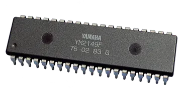 Photographie de la puce YM2149